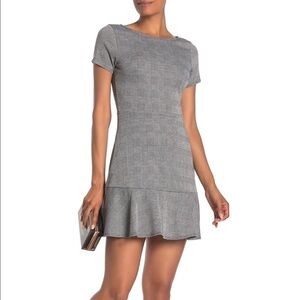 [The Vanity Room] Flirty Plaid Dress